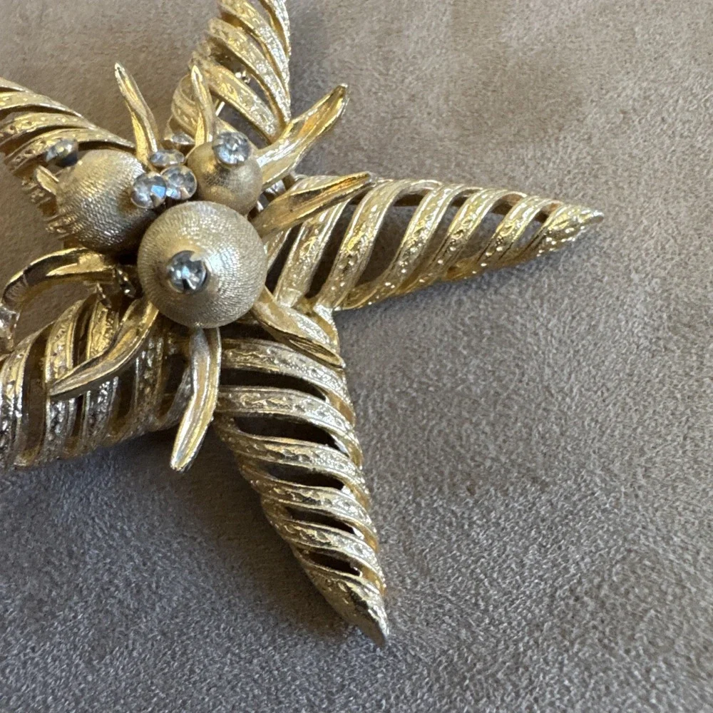 Coro Craft Vintage Gold Tone Large Starfish Star Brooch EUC Large